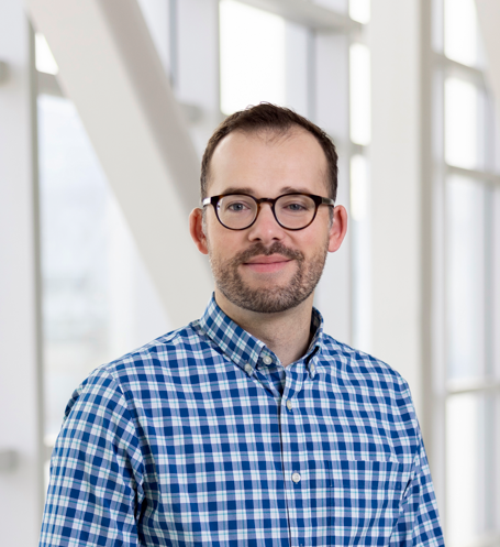 Dr. Philippe Gray